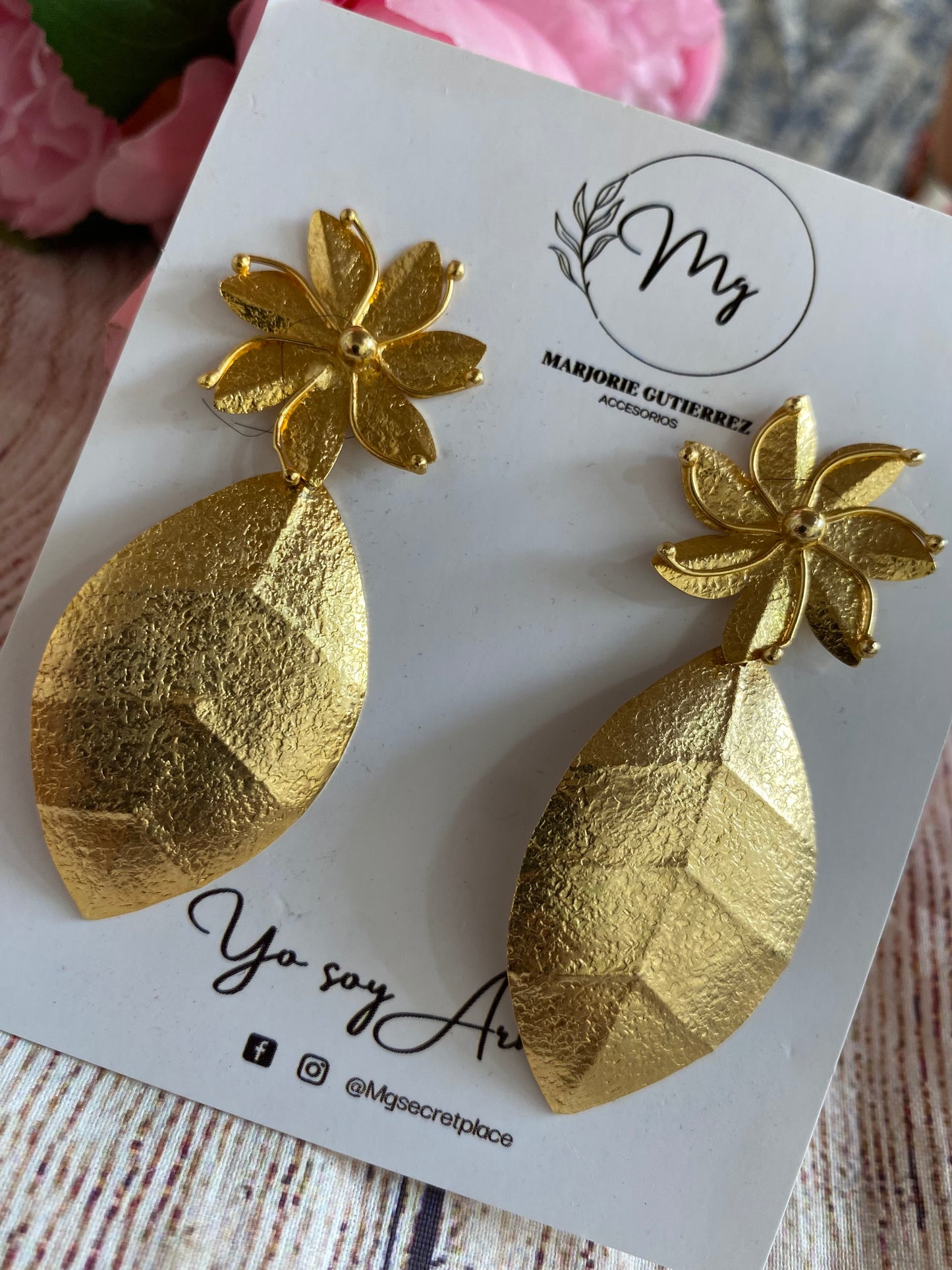 Aretes Yenny