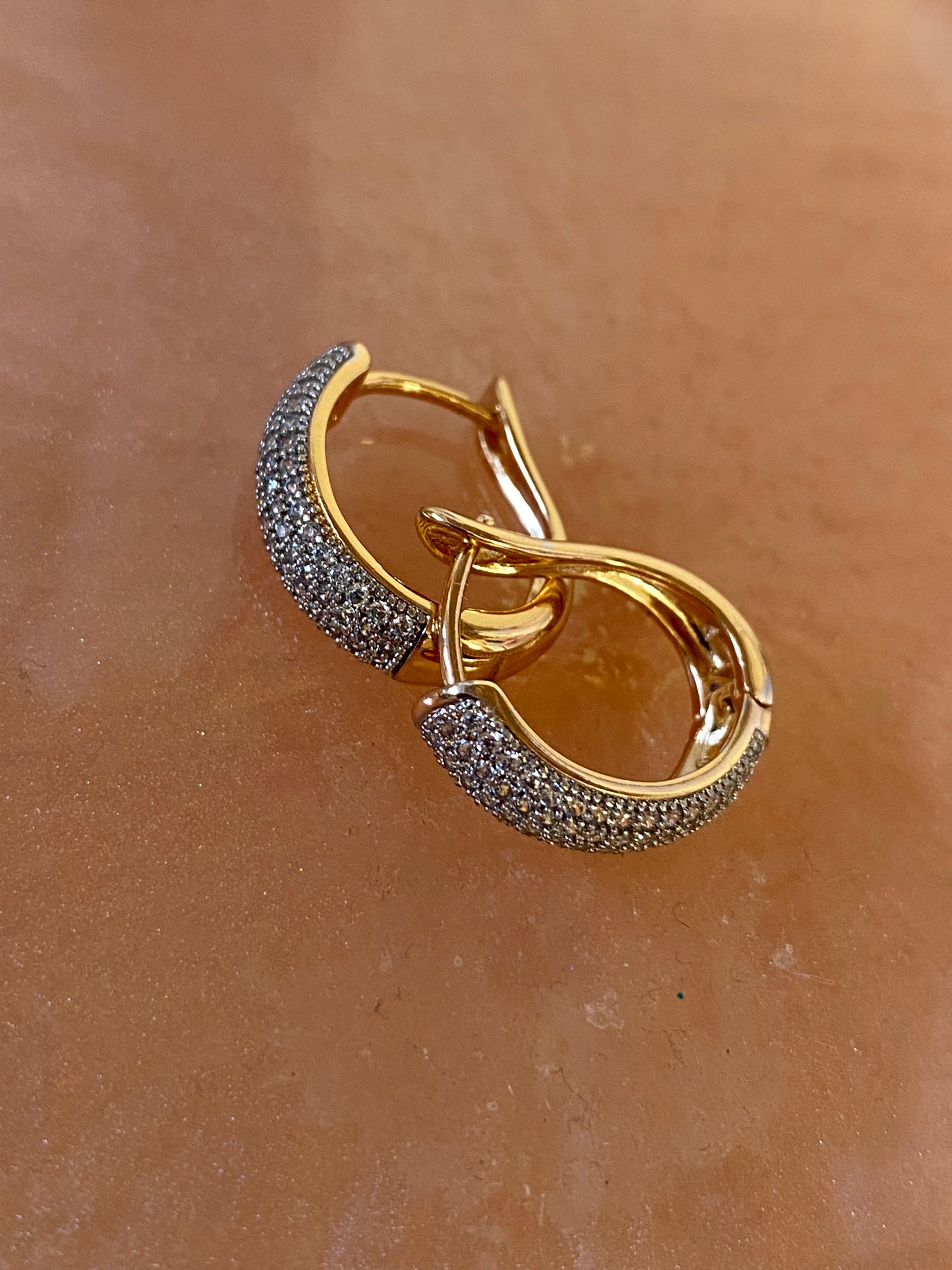 Argollas Elizabeth